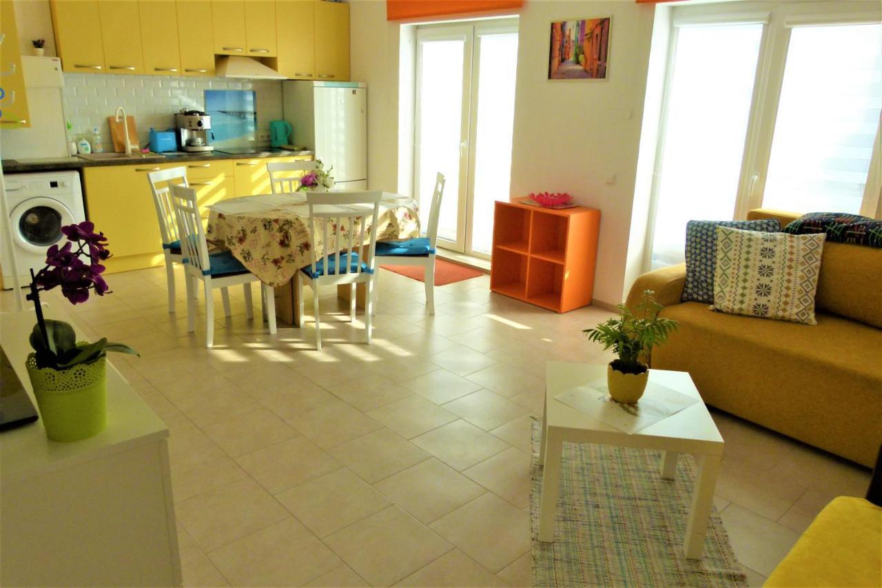 Geltoni Apartamentai Паланга Экстерьер фото
